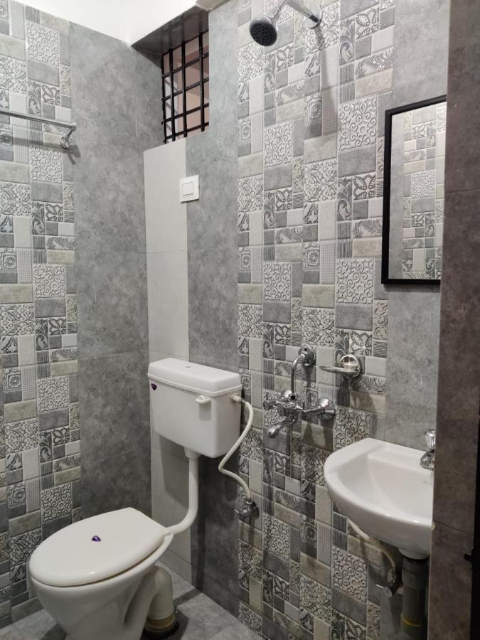 ホテルRishi House アランボル エクステリア 写真