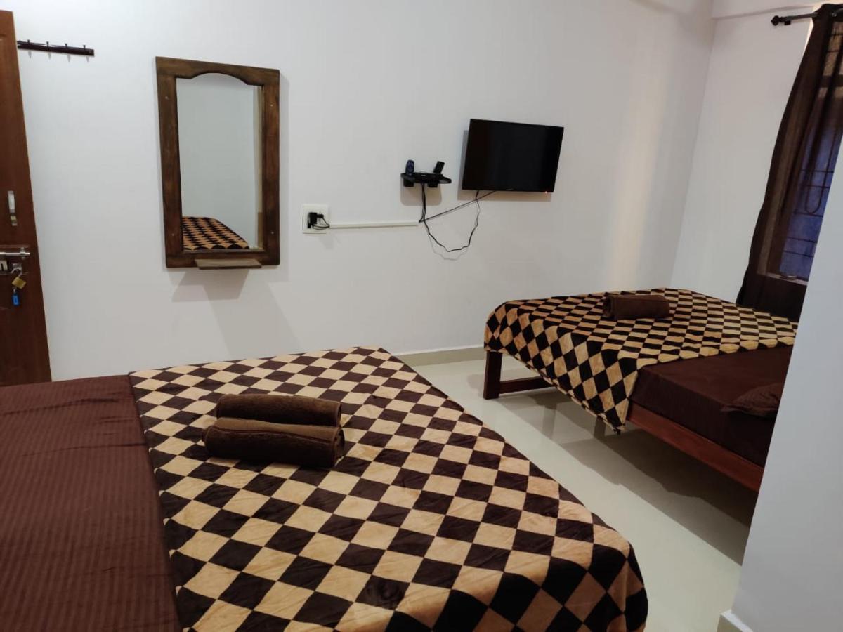 ホテルRishi House アランボル エクステリア 写真